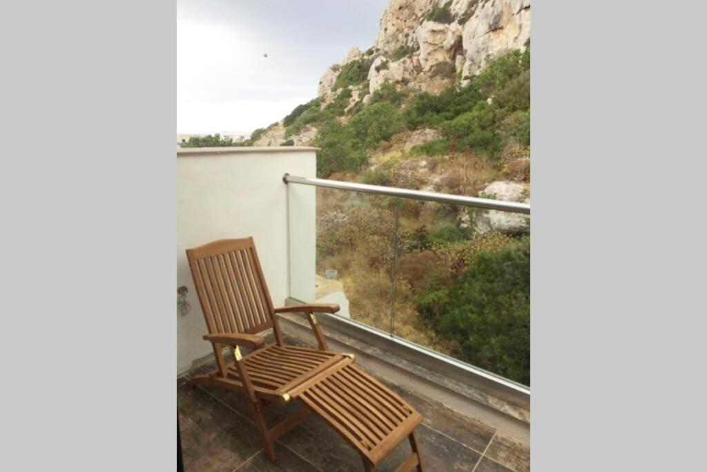 Mellieha Luxury Penthouse With Sea & Country Views Daire Dış mekan fotoğraf